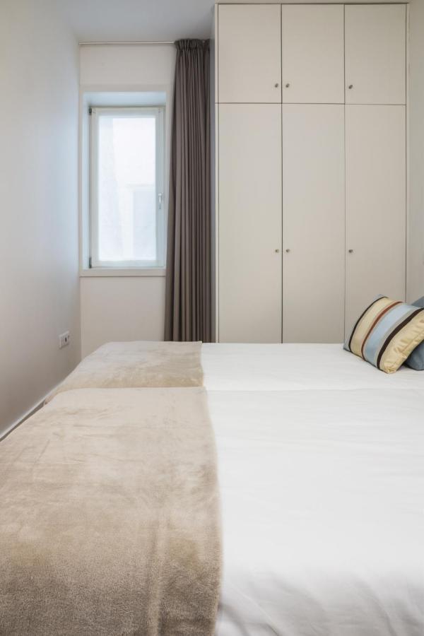 Msc Flats - Comercio Do